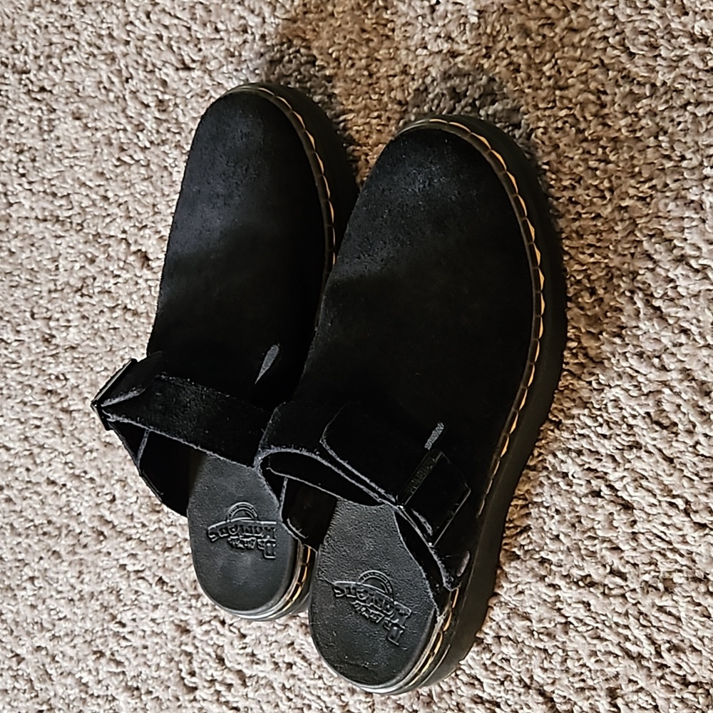 Dr. Martens Carlson Clog/Mule